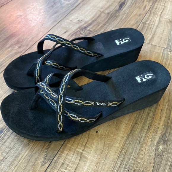- Teva mush wedge flip flop - Picture 1 of 7